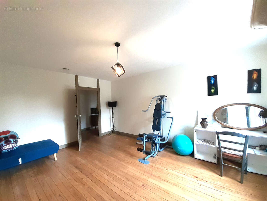 Maison à CHEMILLE-SUR-DEME