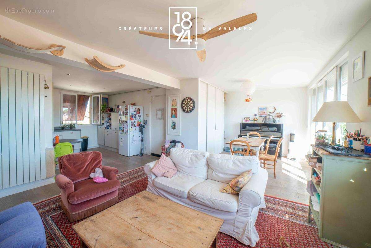 Appartement à BOURG-EN-BRESSE