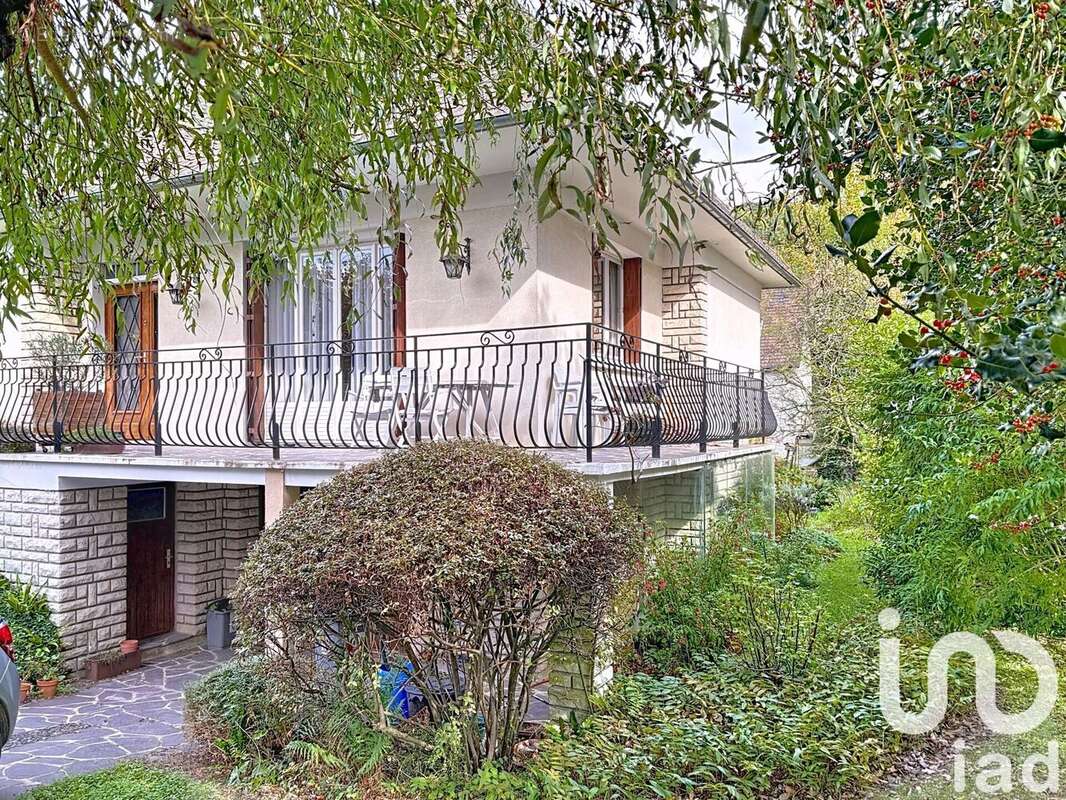 Photo 9 - Maison à SAINT-REMY-LES-CHEVREUSE