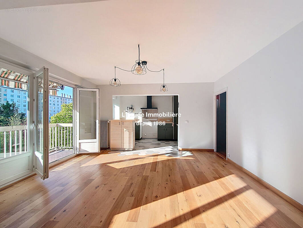 Appartement à LYON-4E