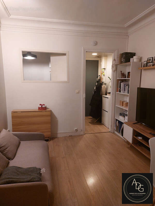 Appartement à PARIS-11E