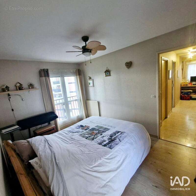 Photo 8 - Appartement à PARIS-19E