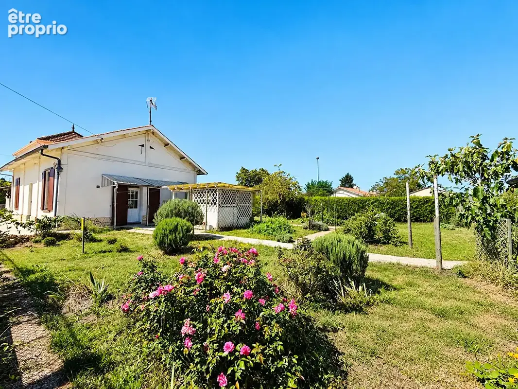 Maison à SAINT-SYLVESTRE-SUR-LOT