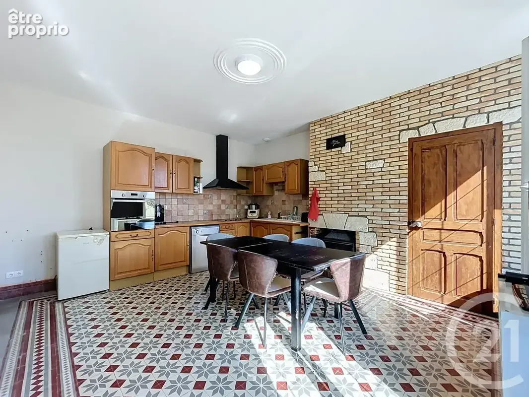 Maison 154 m² à Bouranton  - photo 2