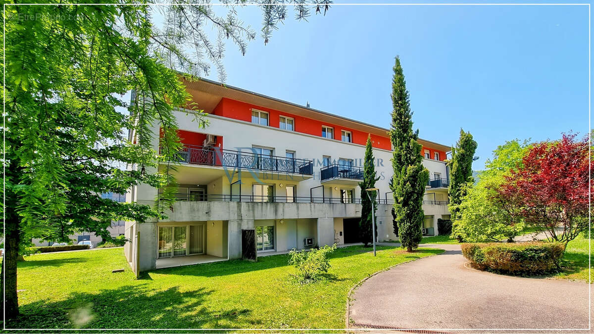 Appartement 2 pièces (t2) & parking - hors bail commercial - photo 19