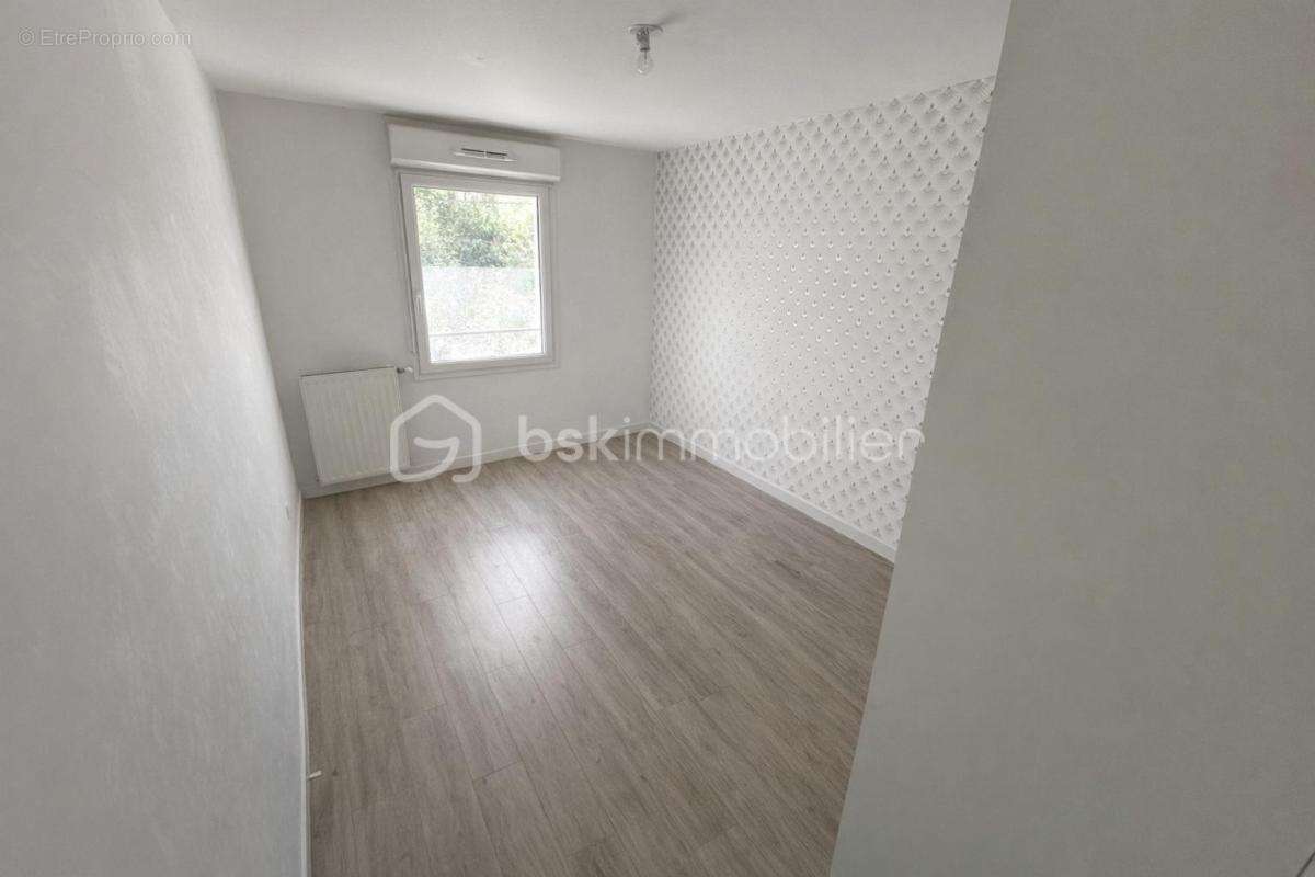 Appartement à THIAIS
