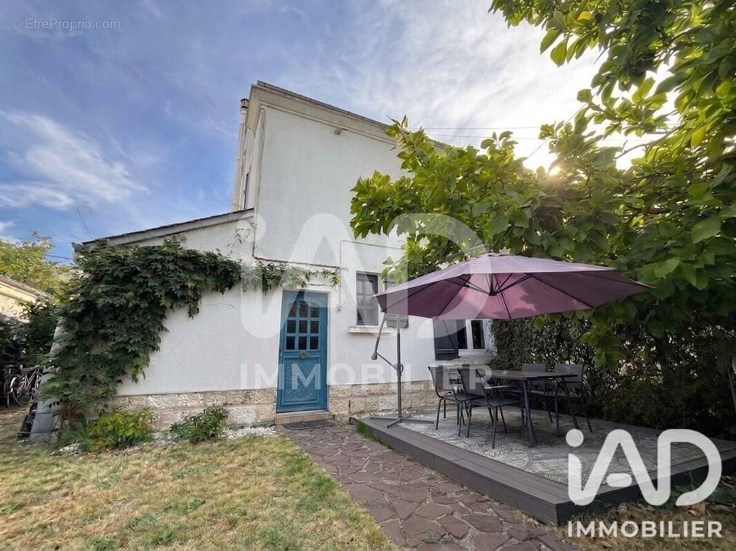Photo 1 - Maison à LE GRAND-QUEVILLY