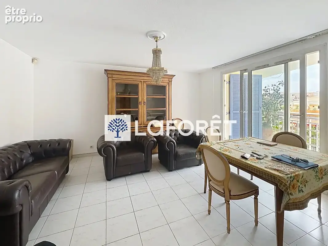 Cagnes-sur-mer  hippodrome  3 pièces 61,60 m²   terrasse  vue mer - photo 3