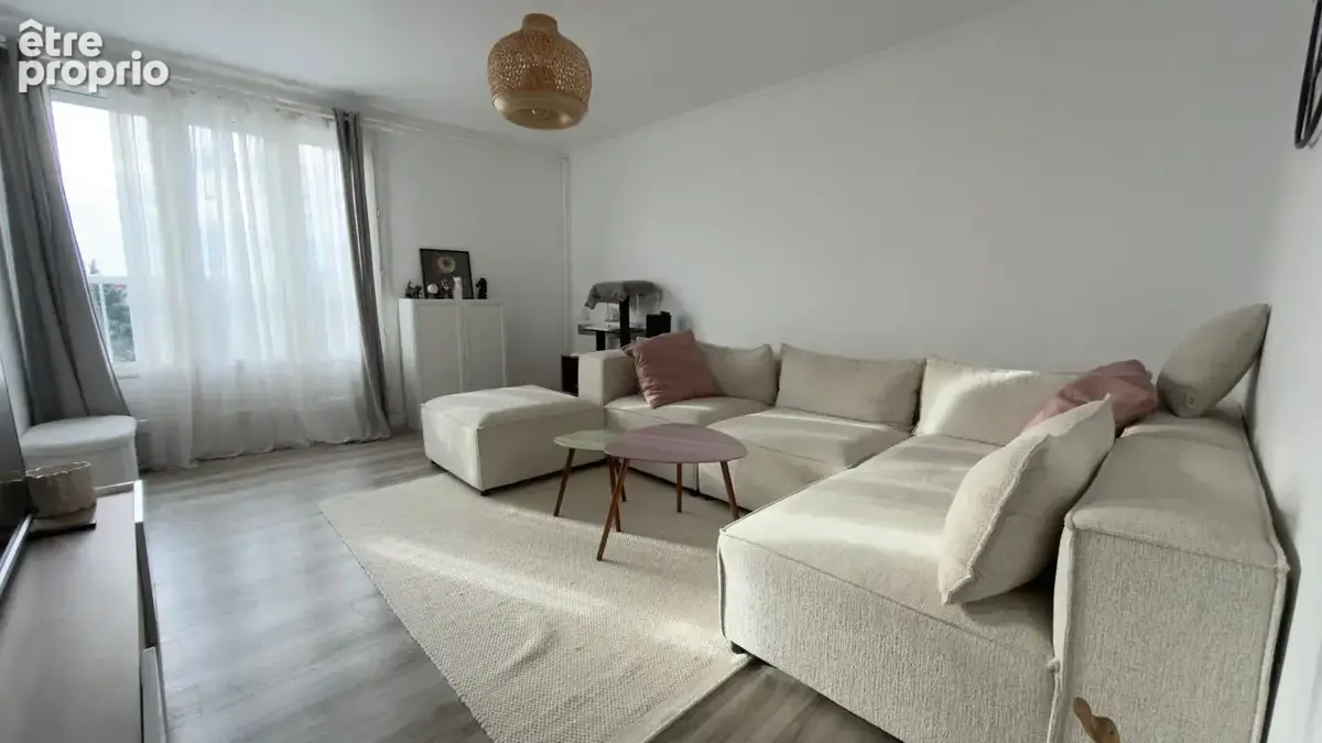 EXCLUSIVITE - Dernier étage, 4 pièces Box et cave… - photo 2