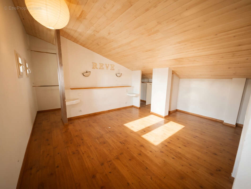 Maison à CASTELMAUROU