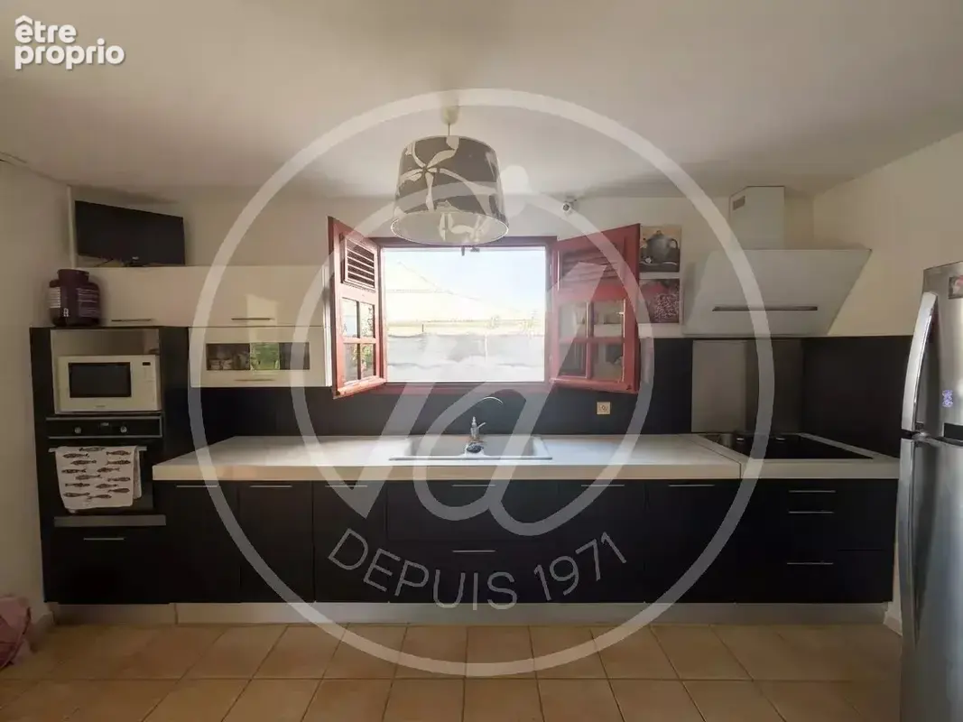 À vendre : maison t4 de plain-pied + studio à baie-mahault (houelbourg) — 820 000 € - photo 7
