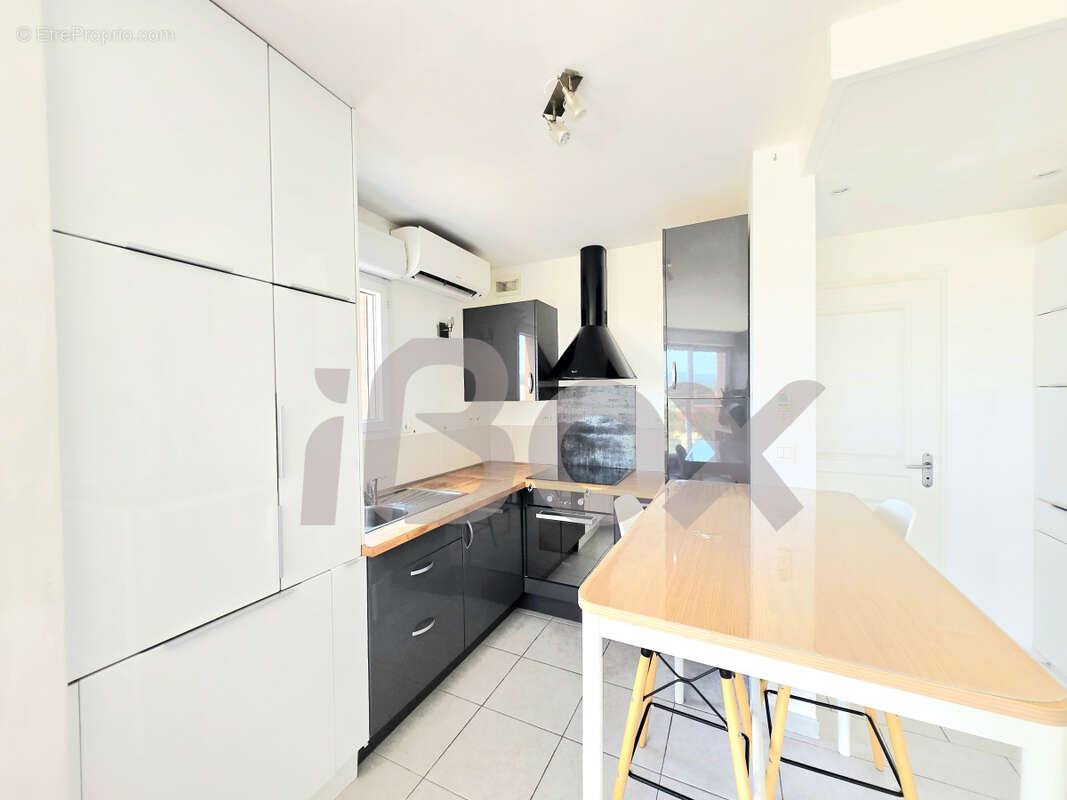 Appartement T2 en toit-terrasse avec jardin privatif   Châteaubanne - photo 14