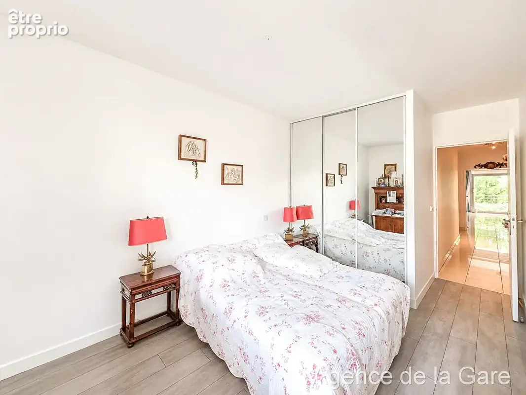 CENTRE-VILLE - Appartement 116m² avec terrasses - photo 8
