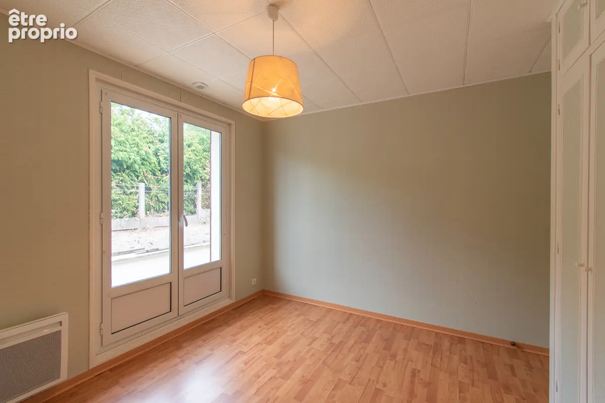 Maison Vierzon 4 pièce(s) 100 m2 - photo 7