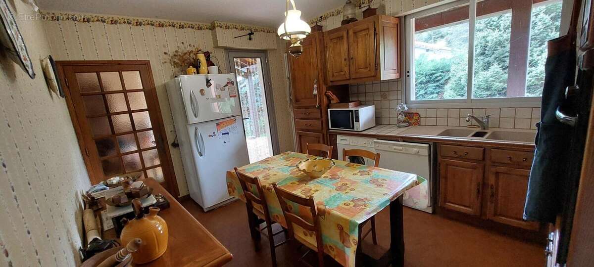 Photo 3 - Maison à SAINT-JEAN-DU-BRUEL