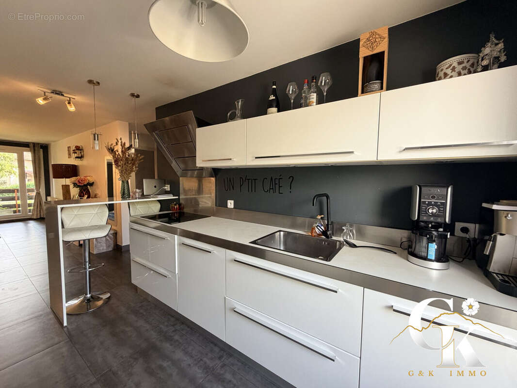 Appartement à VARCES-ALLIERES-ET-RISSET