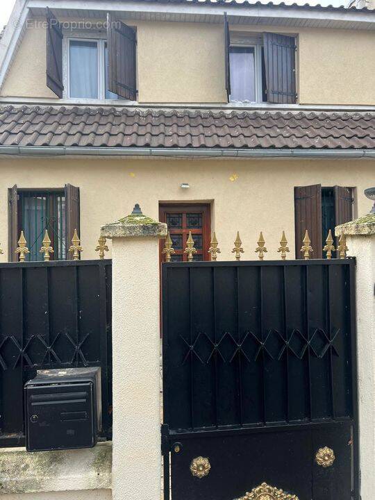 Maison à DRANCY