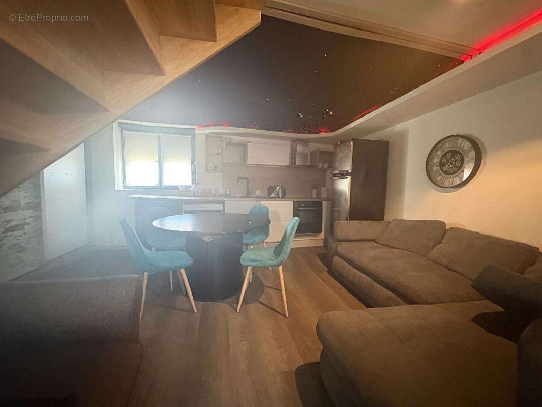 Appartement à MONTREVAULT