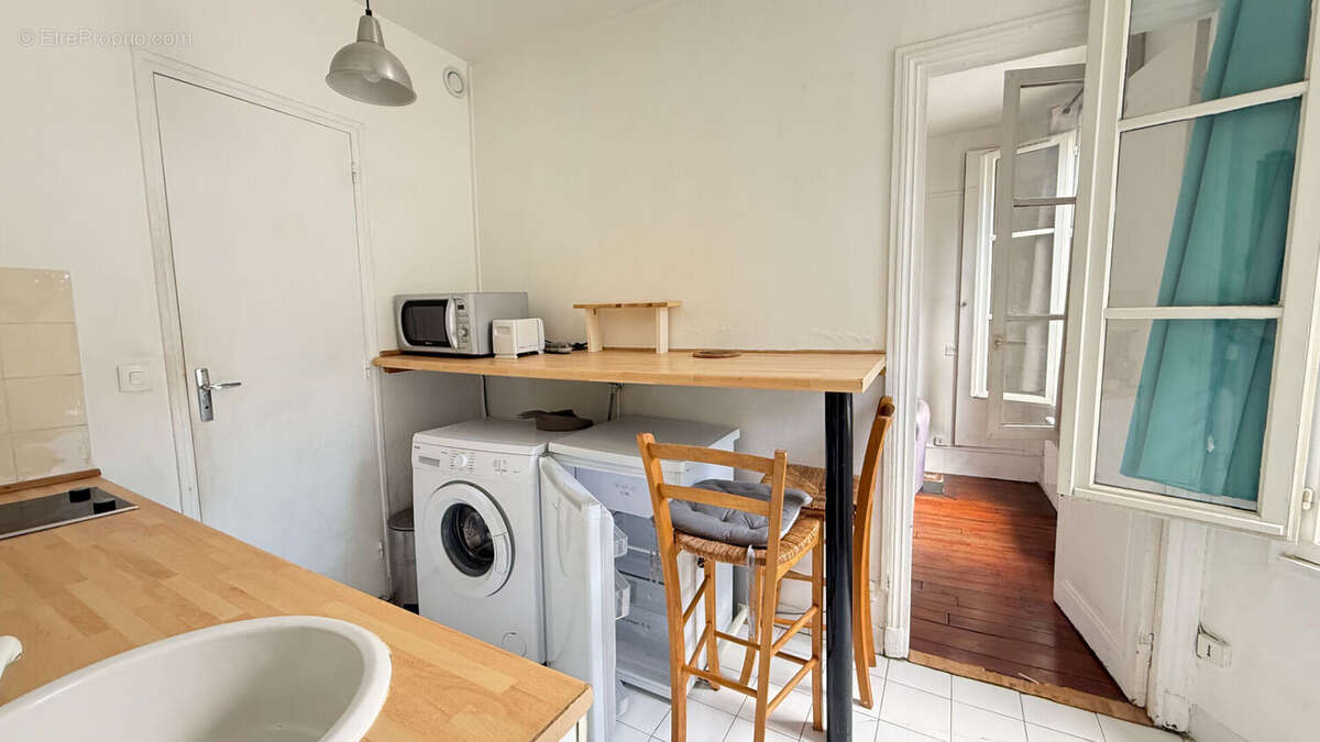 Appartement à PARIS-12E