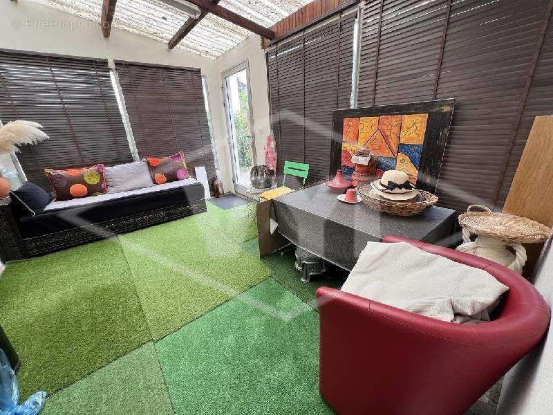 Maison à COMBS-LA-VILLE