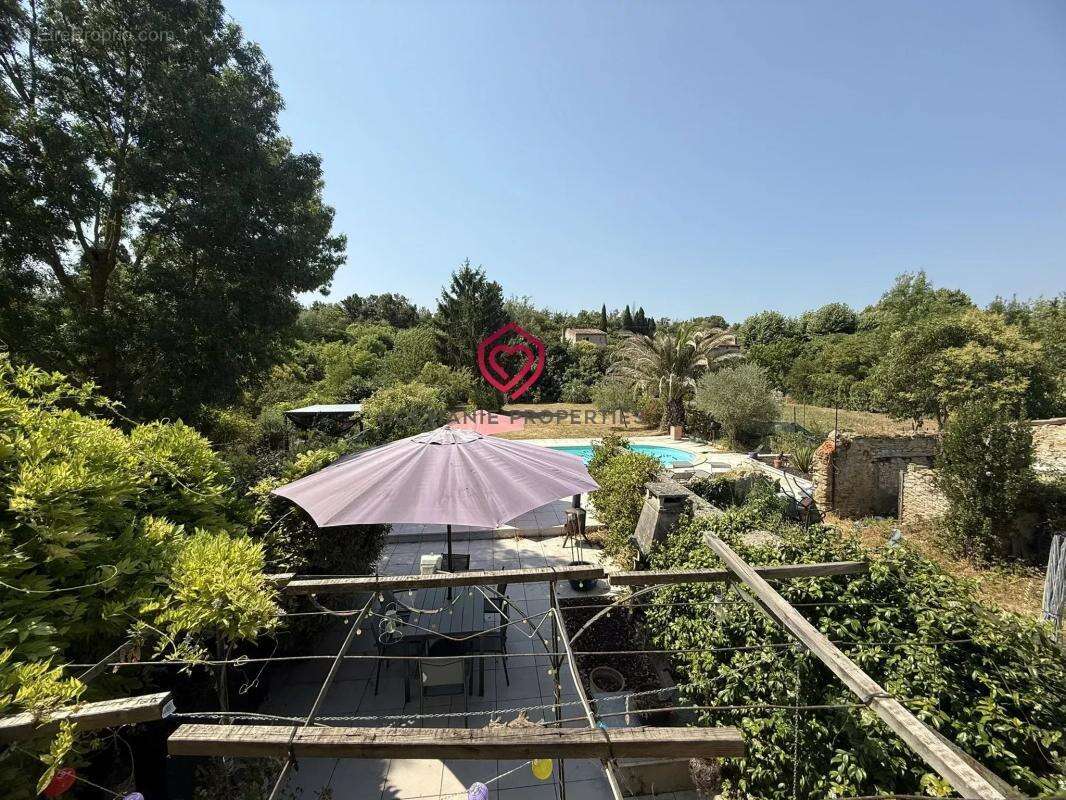 Jolie maison de village avec grange, jardin et piscine - photo 31