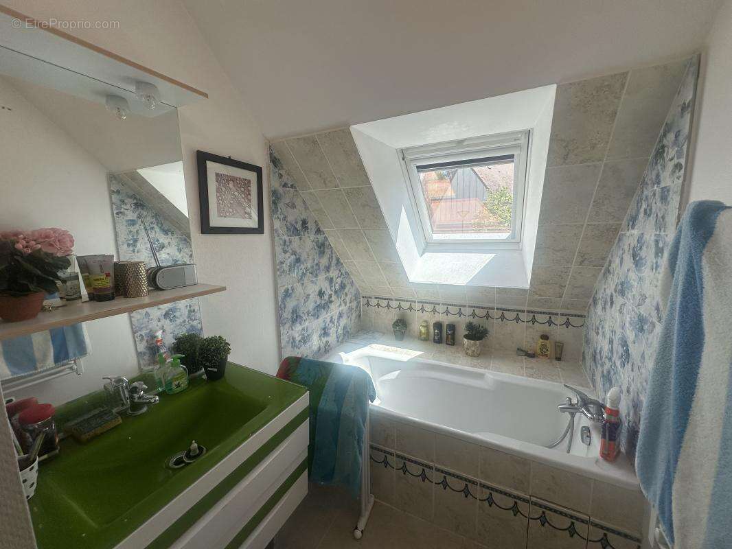 Maison 110 m² à Touques  - photo 9