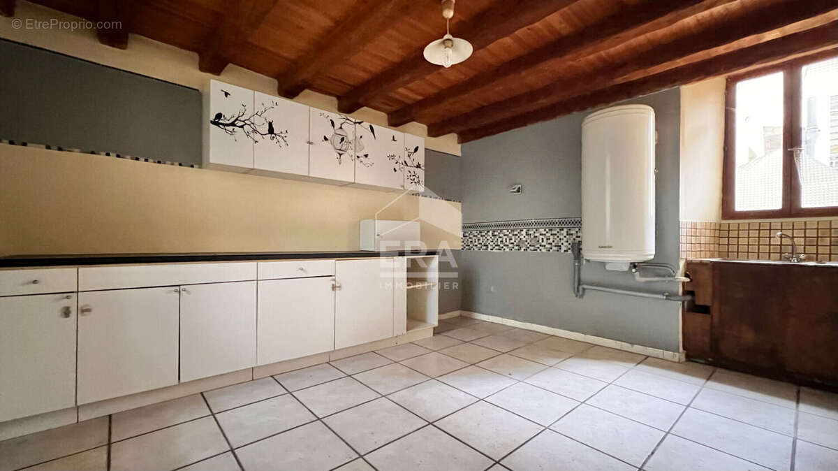 Maison à CORBEIL-ESSONNES