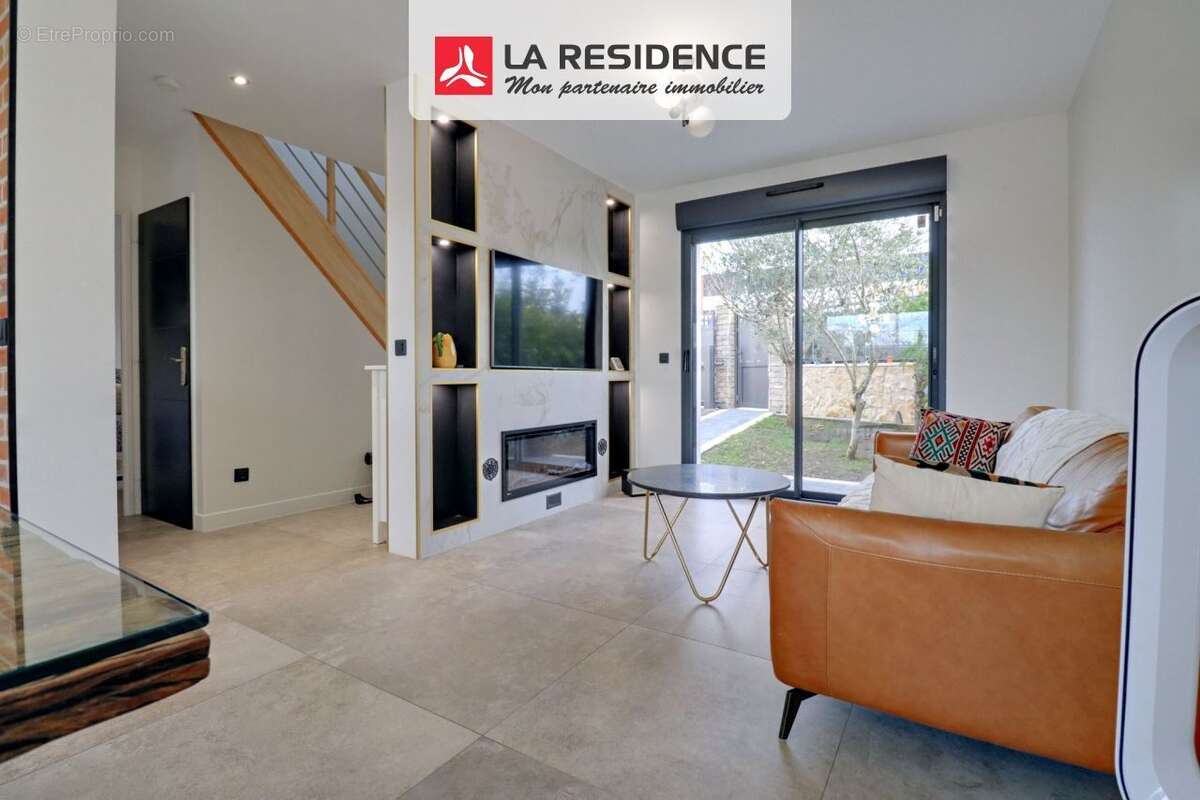 Maison à PIERRELAYE