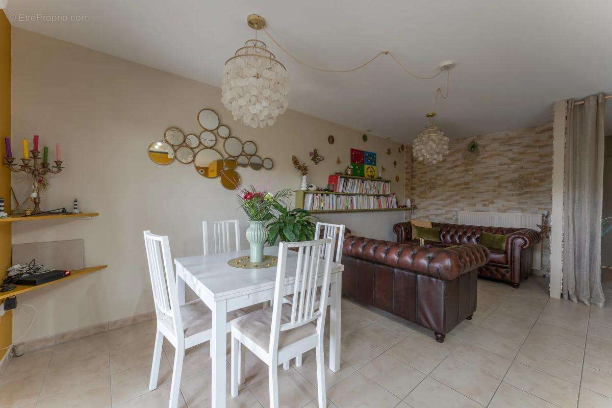 Appartement à SAINT-MEDARD-EN-JALLES