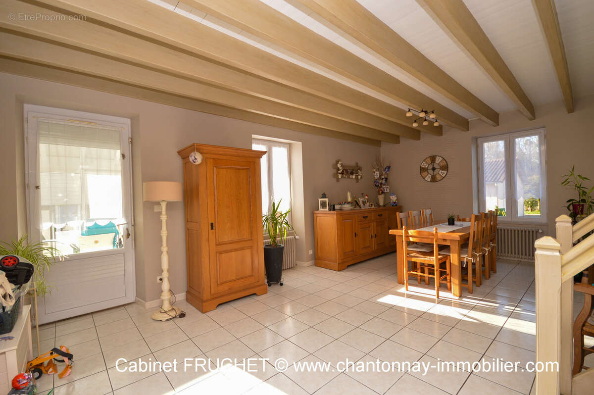 Maison à CHANTONNAY