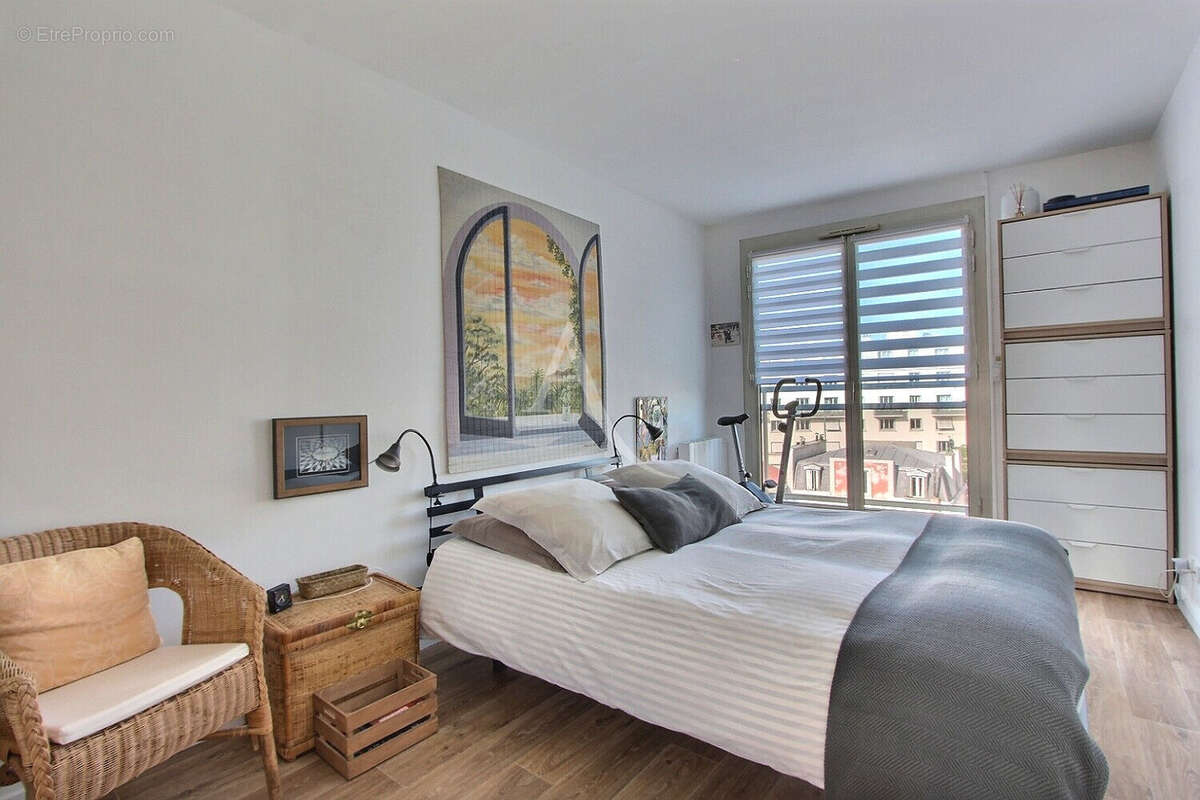 Appartement à ASNIERES-SUR-SEINE