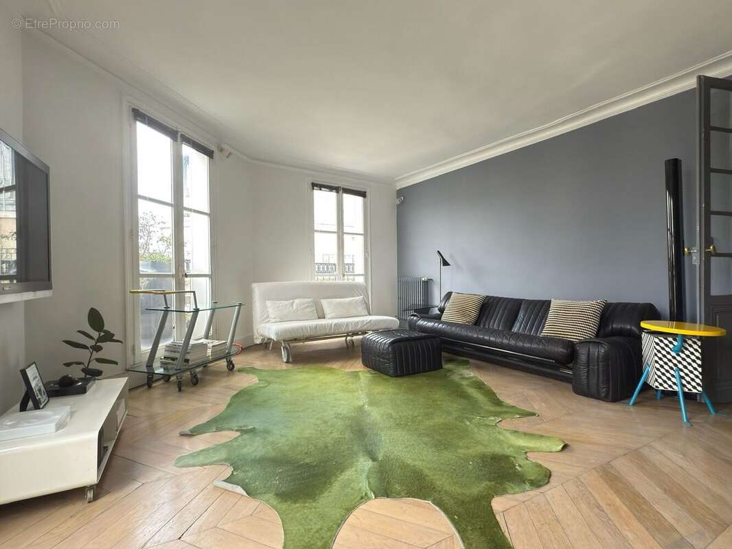 Appartement à PARIS-4E