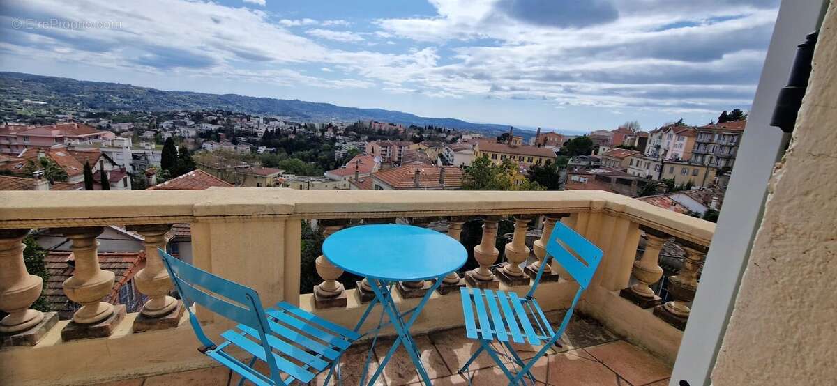 Appartement à GRASSE