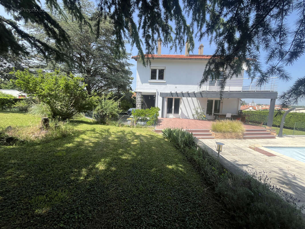 Maison à CEBAZAT