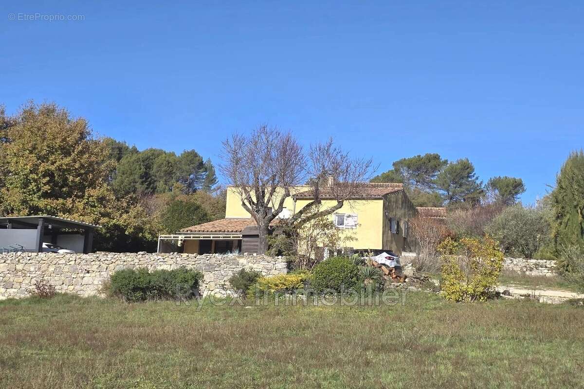 Maison 95 m² à Saignon  - photo 3