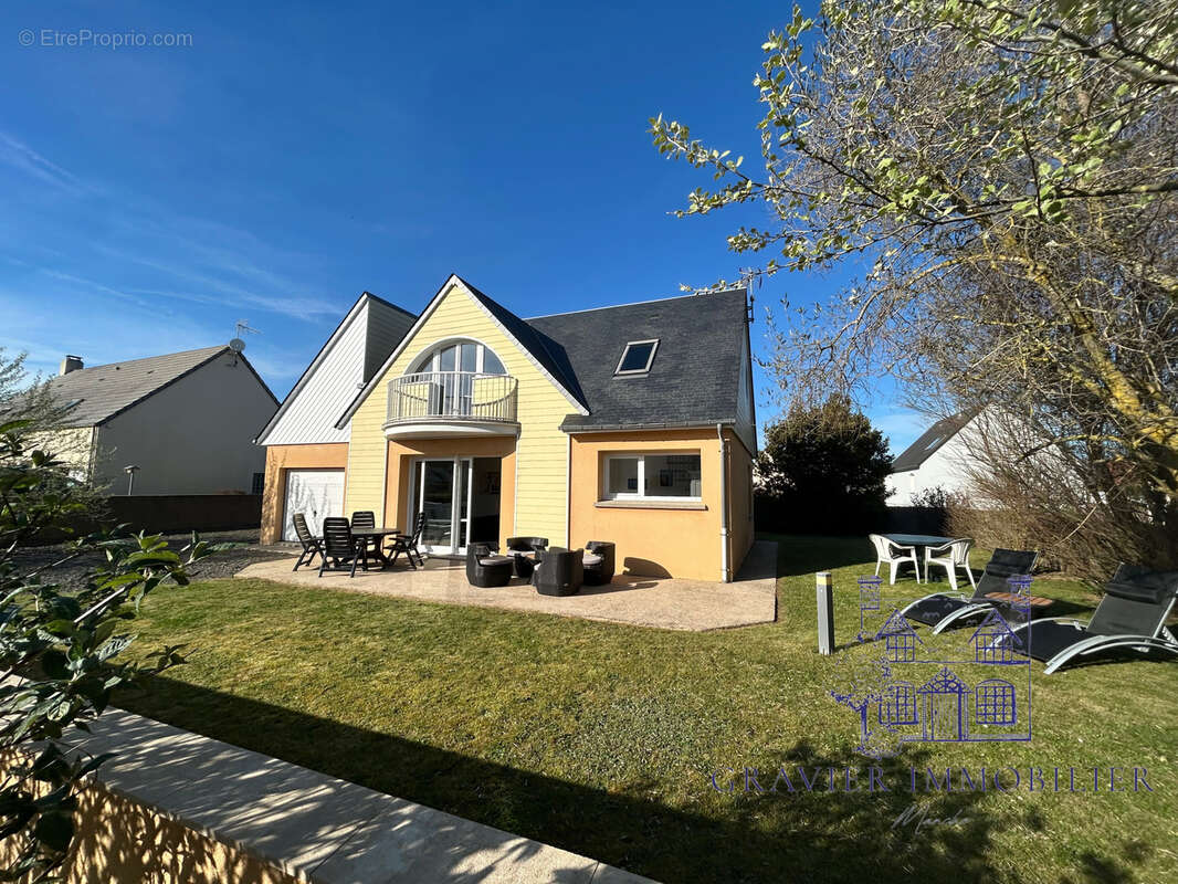 Maison à SAINT-GERMAIN-SUR-AY