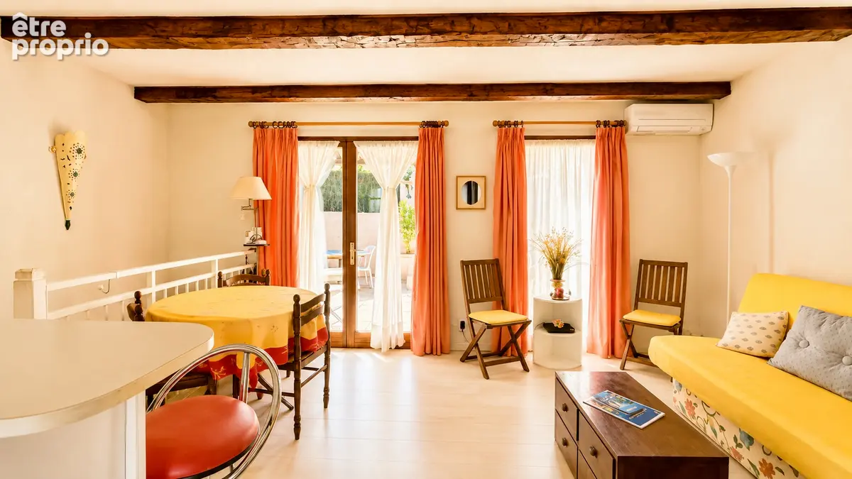 A vendre appartement 4 pieces de 75 m2, 3 chambres dans residence avec piscine - photo 7
