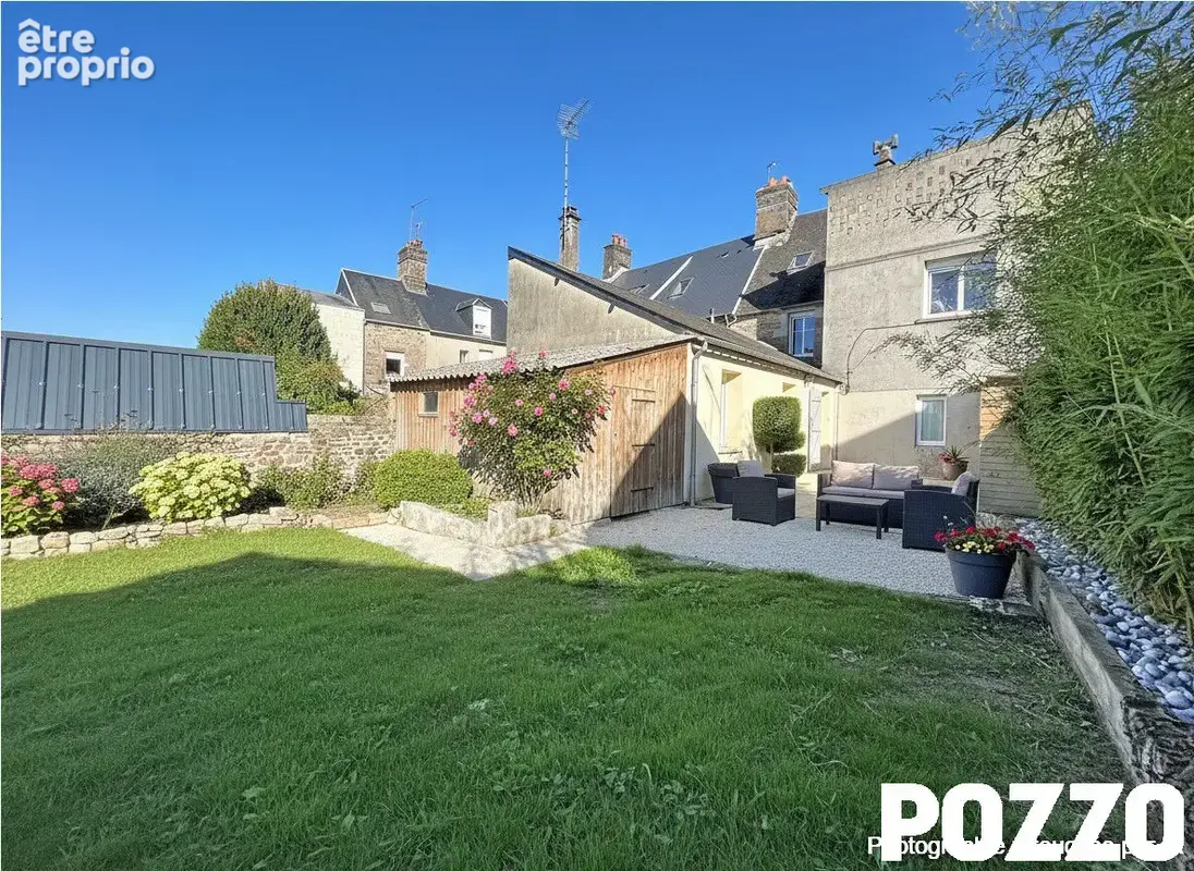 Maison à VILLEDIEU-LES-POELES