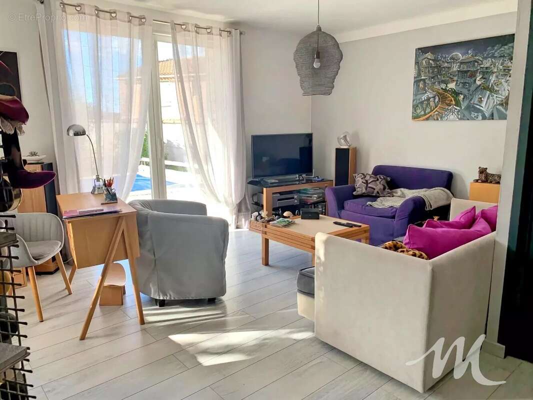 Maison à SAINT-MAXIMIN-LA-SAINTE-BAUME