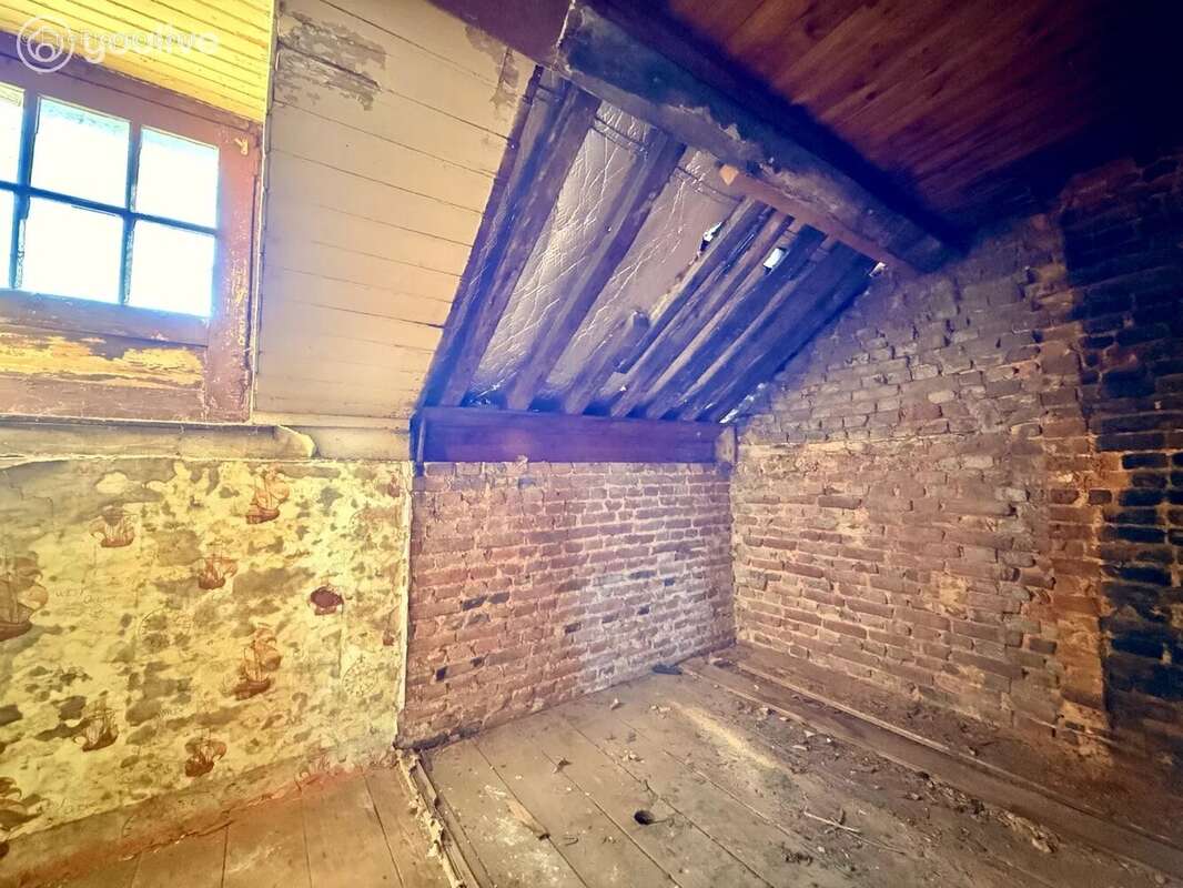 Commerce à DOUDEVILLE