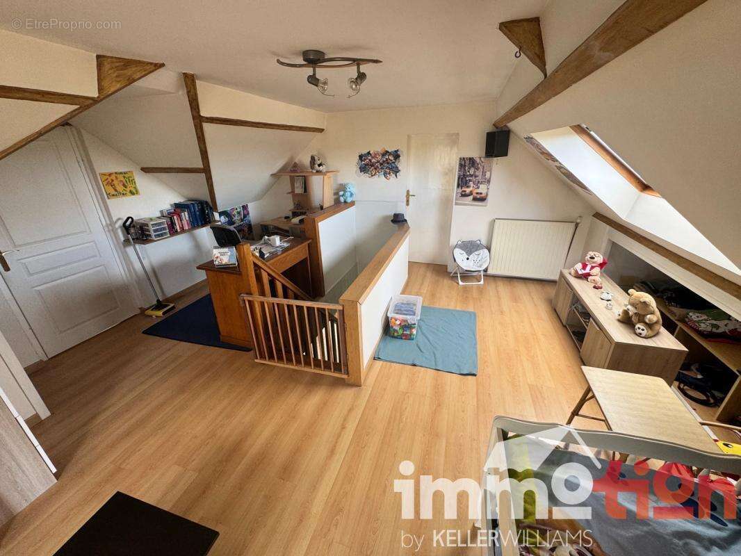 Maison à SAINT-QUENTIN-LA-MOTTE-CROIX-AU-BAILLY