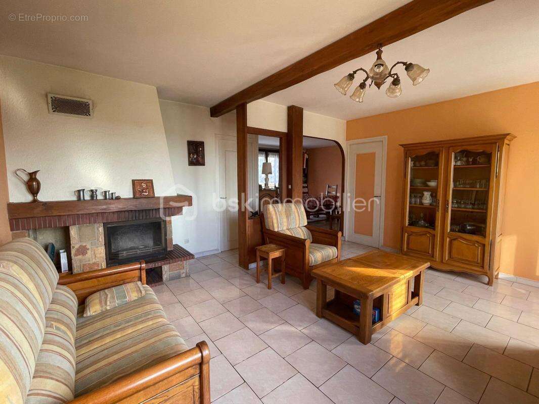 Maison à AULNOIS-SOUS-LAON