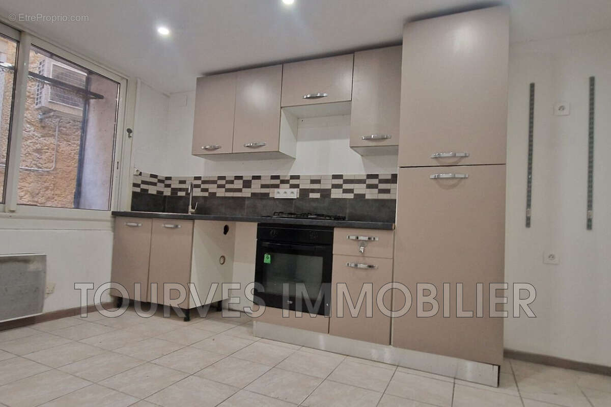 Maison 120 m² à Tourves  - photo 3