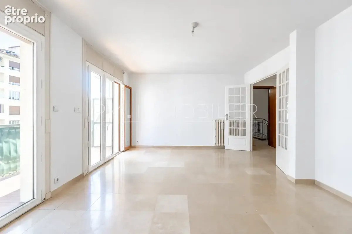 Appartement 4 pièces 89 m² à vendre à Aix-En-Provence (13100) - photo 2