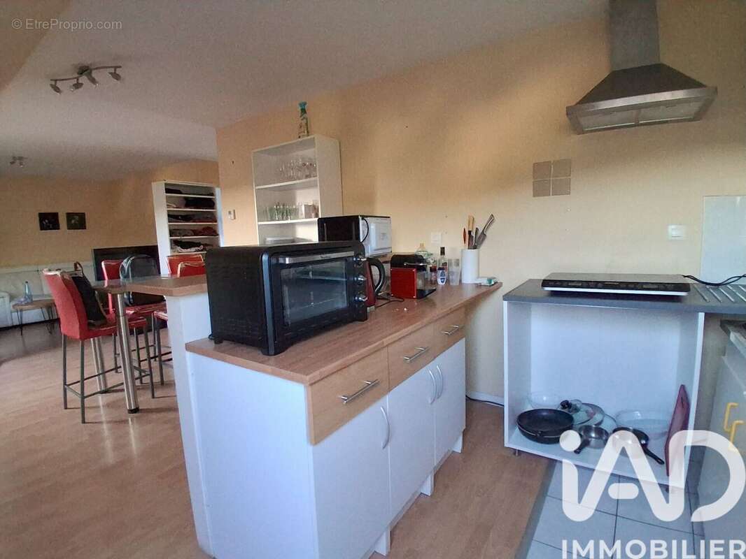 Photo 4 - Appartement à LANDERNEAU