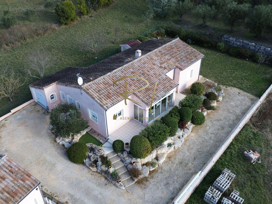 Maison à VALLON-PONT-D&#039;ARC