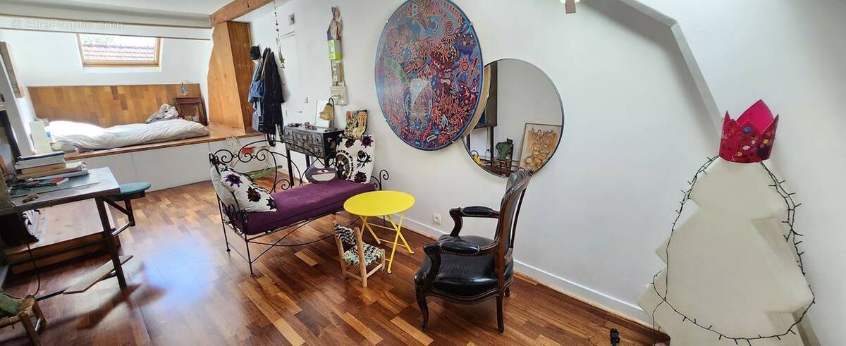 Appartement à PARIS-19E