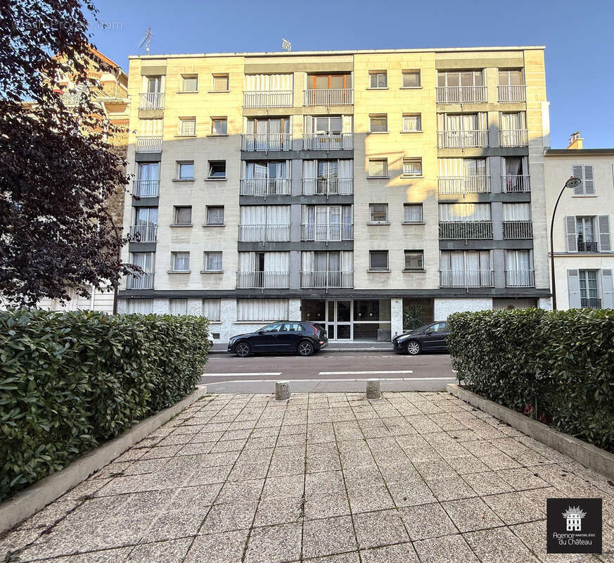 Appartement à VERSAILLES