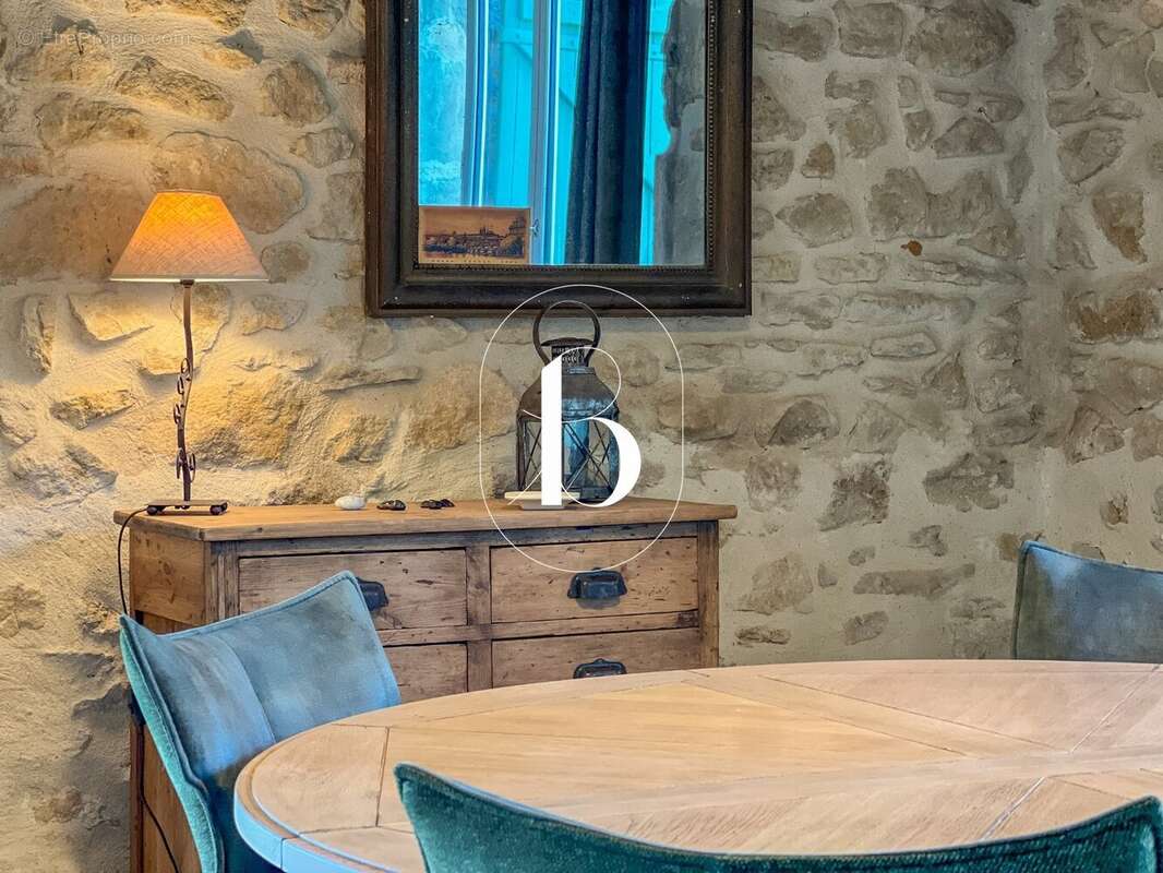 Maison à UZES