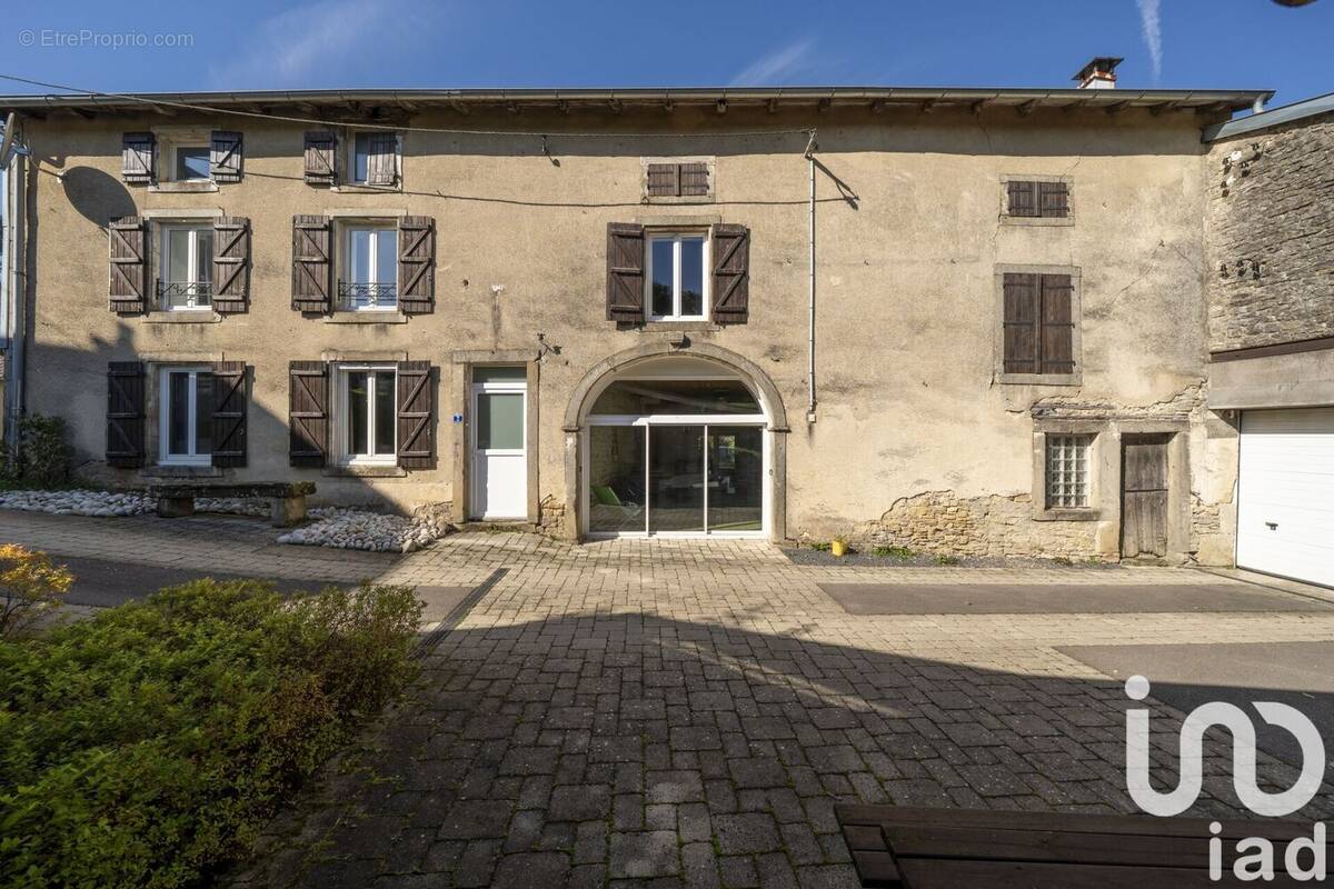 Photo 1 - Maison à DOMMARTIN-AUX-BOIS